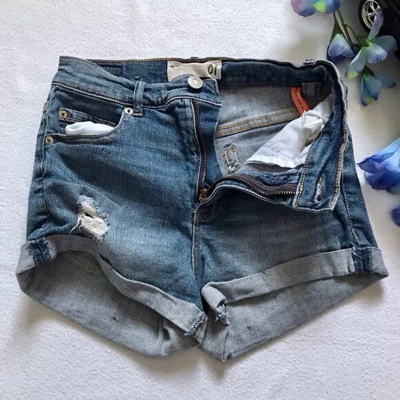 Garage Distressed High Rise Jean Shorts Juniors 1 - Picture 3 of 8